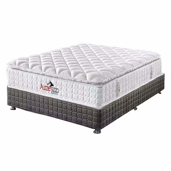 Materasso ortopedico a molle morbide in memory foam compresso queen size per mobili da hotel a grandezza naturale